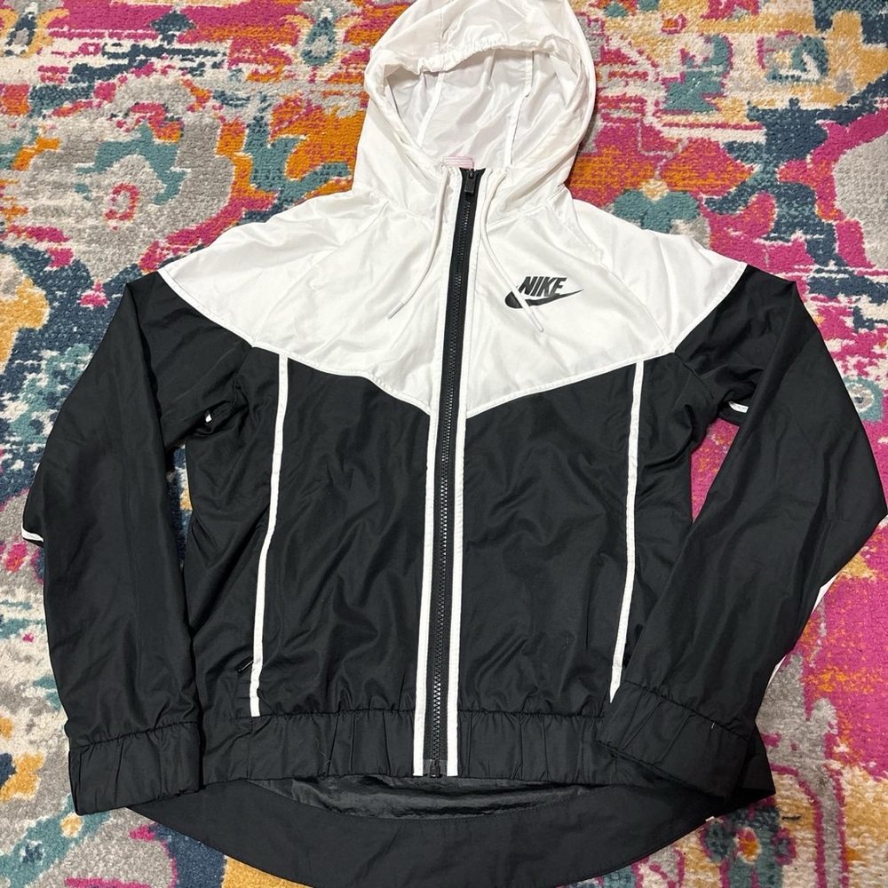 Nike Women's Black and White Windbreaker Jacket